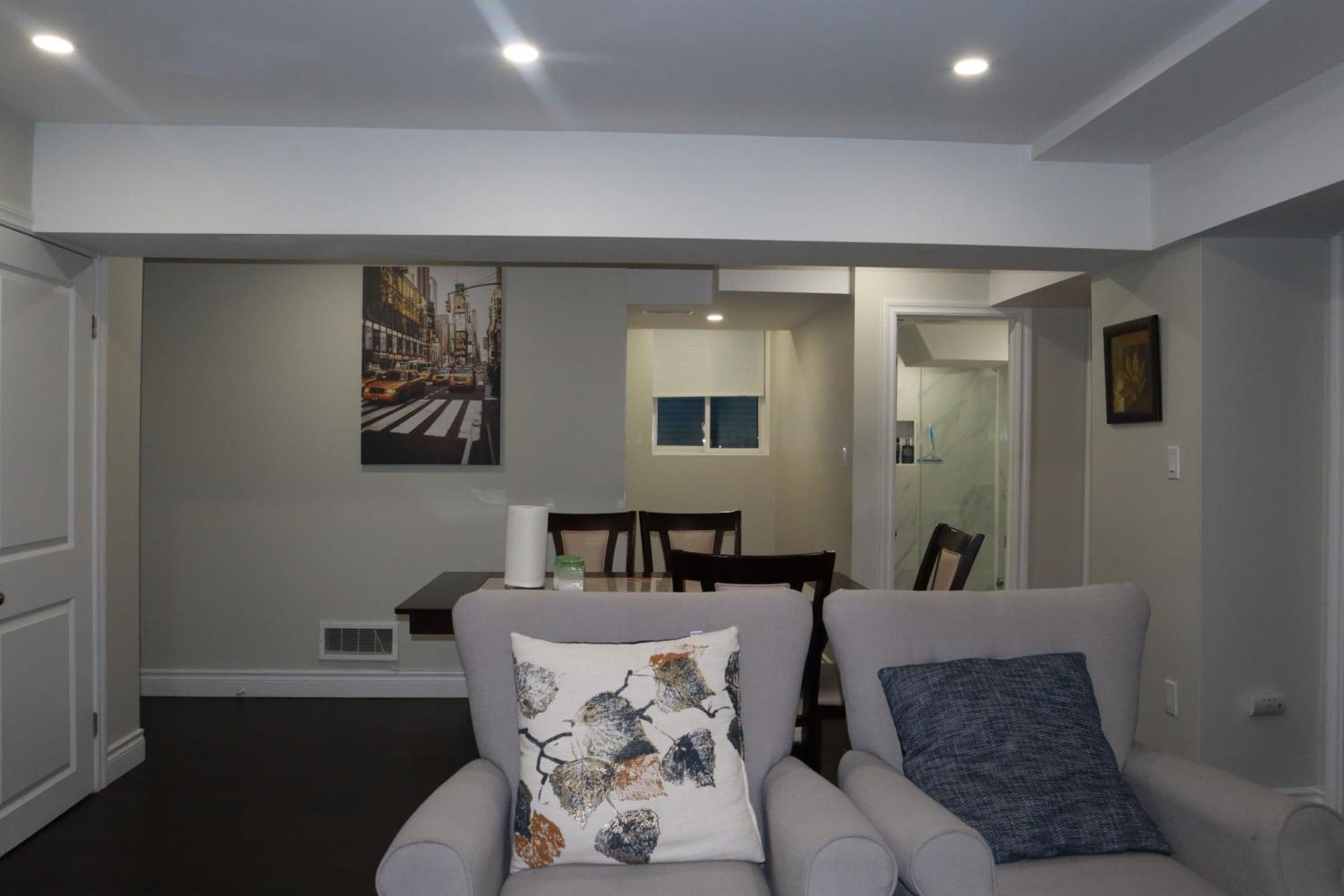 Stunning Furnished 2Bedroom/2Washroom Apartment Brampton Esterno foto