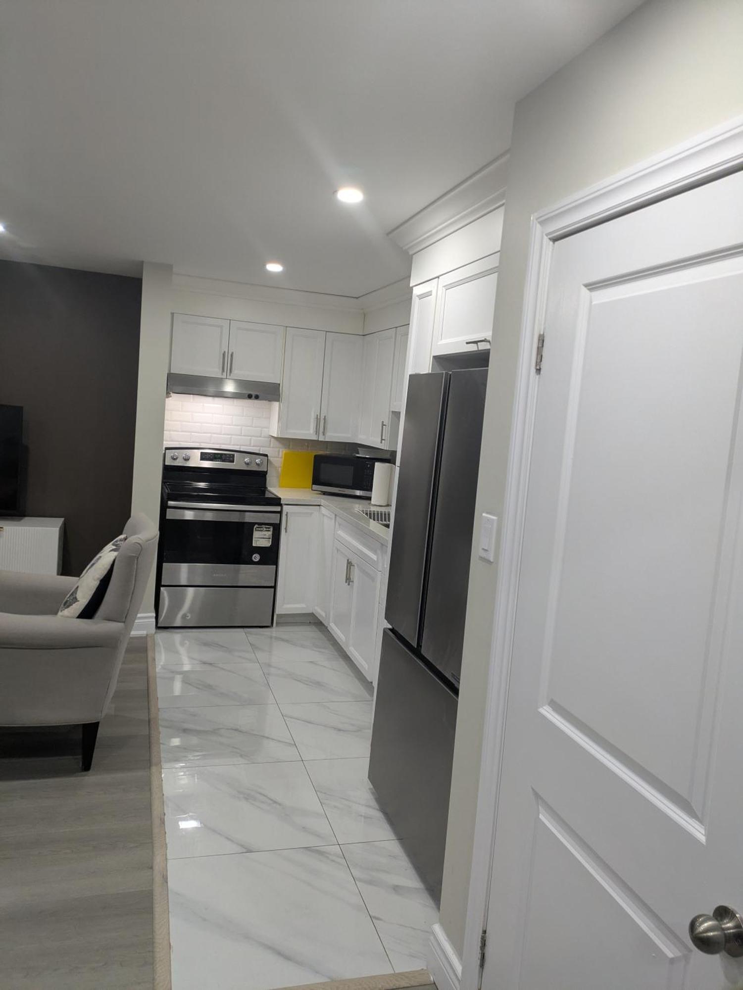 Stunning Furnished 2Bedroom/2Washroom Apartment Brampton Esterno foto